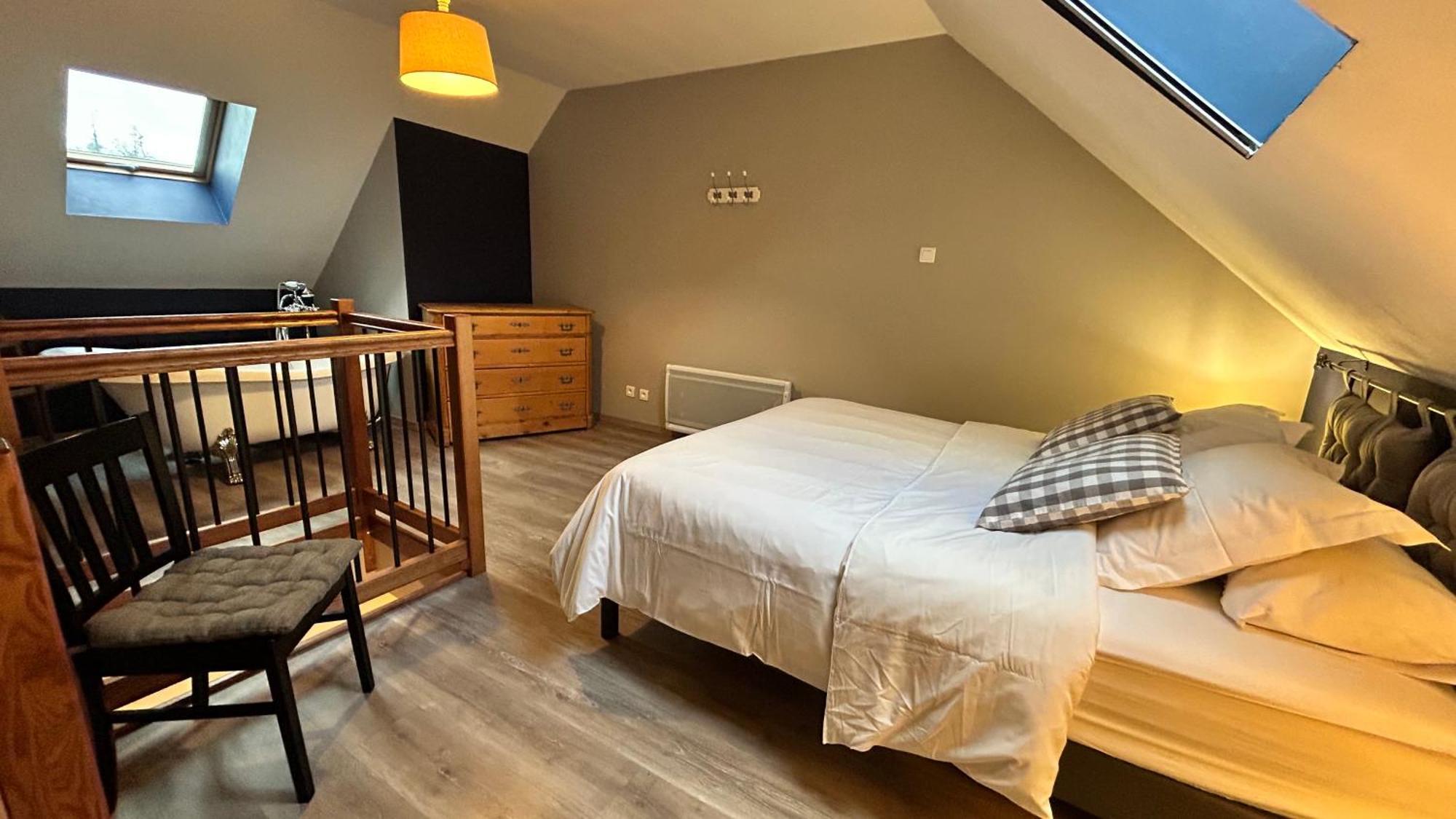 Le D'Tour Gourmand Bed & Breakfast Toulouse-le-Chateau ภายนอก รูปภาพ