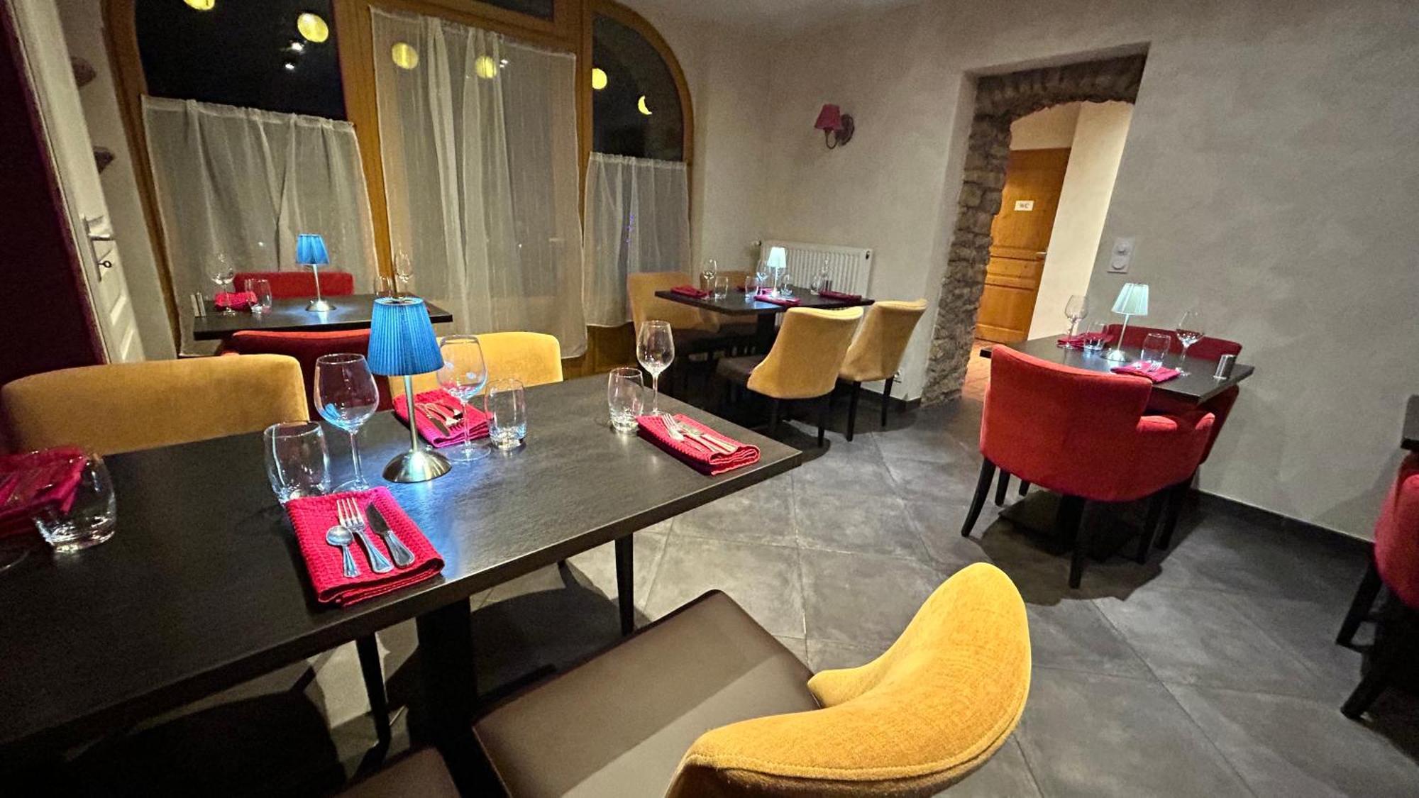 Le D'Tour Gourmand Bed & Breakfast Toulouse-le-Chateau ภายนอก รูปภาพ