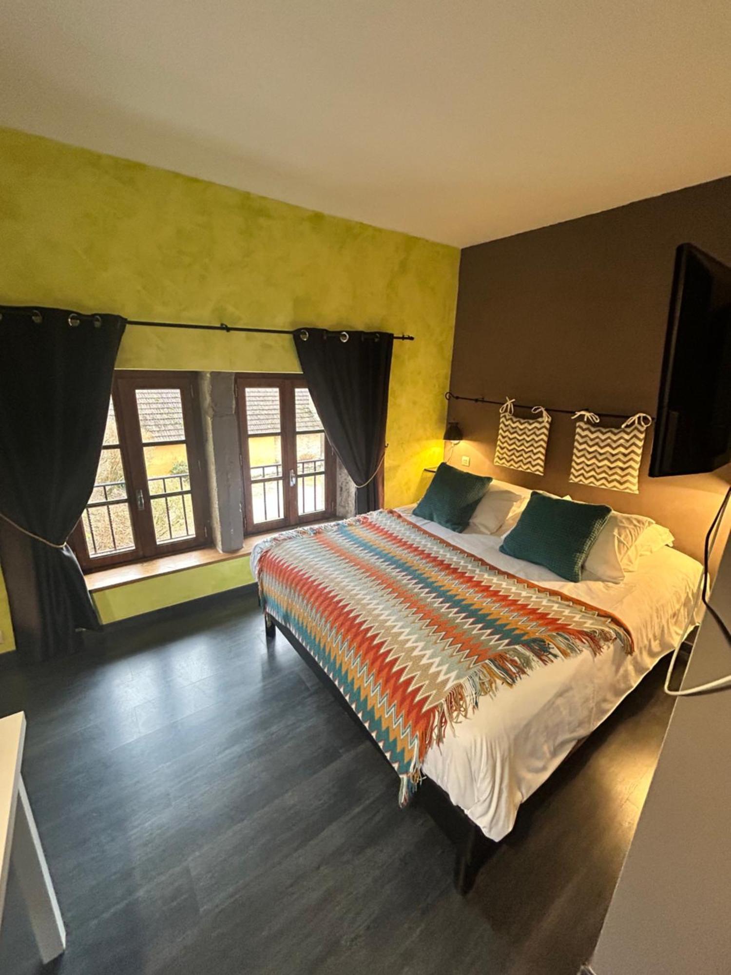 Le D'Tour Gourmand Bed & Breakfast Toulouse-le-Chateau ภายนอก รูปภาพ