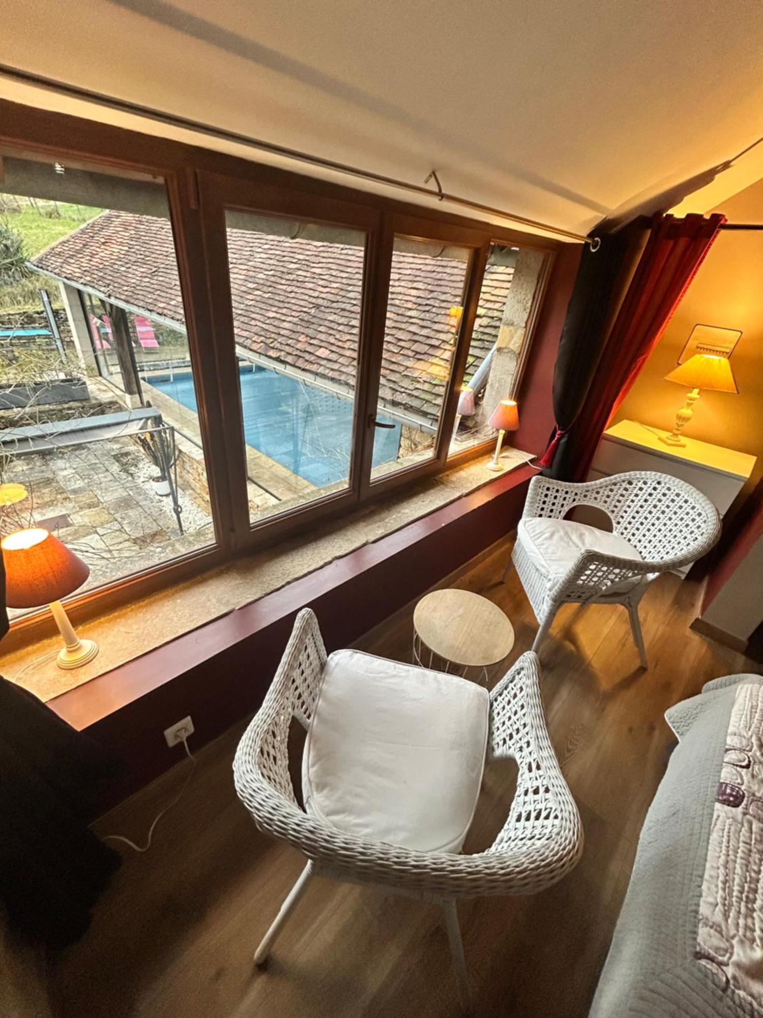 Le D'Tour Gourmand Bed & Breakfast Toulouse-le-Chateau ภายนอก รูปภาพ