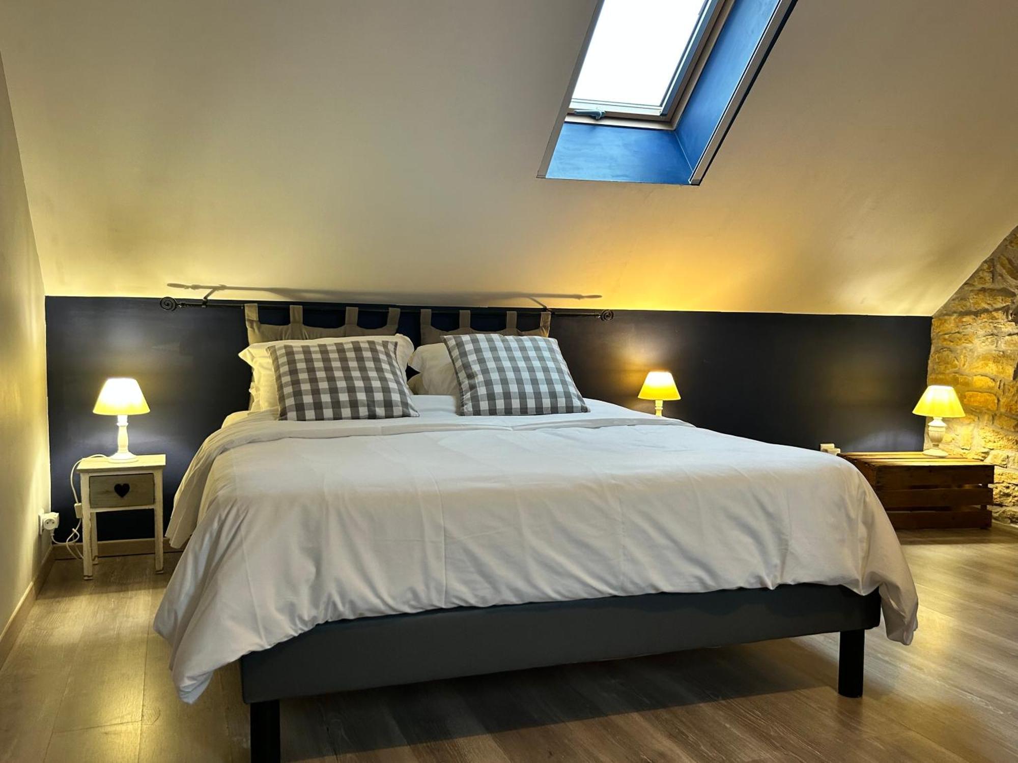 Le D'Tour Gourmand Bed & Breakfast Toulouse-le-Chateau ภายนอก รูปภาพ