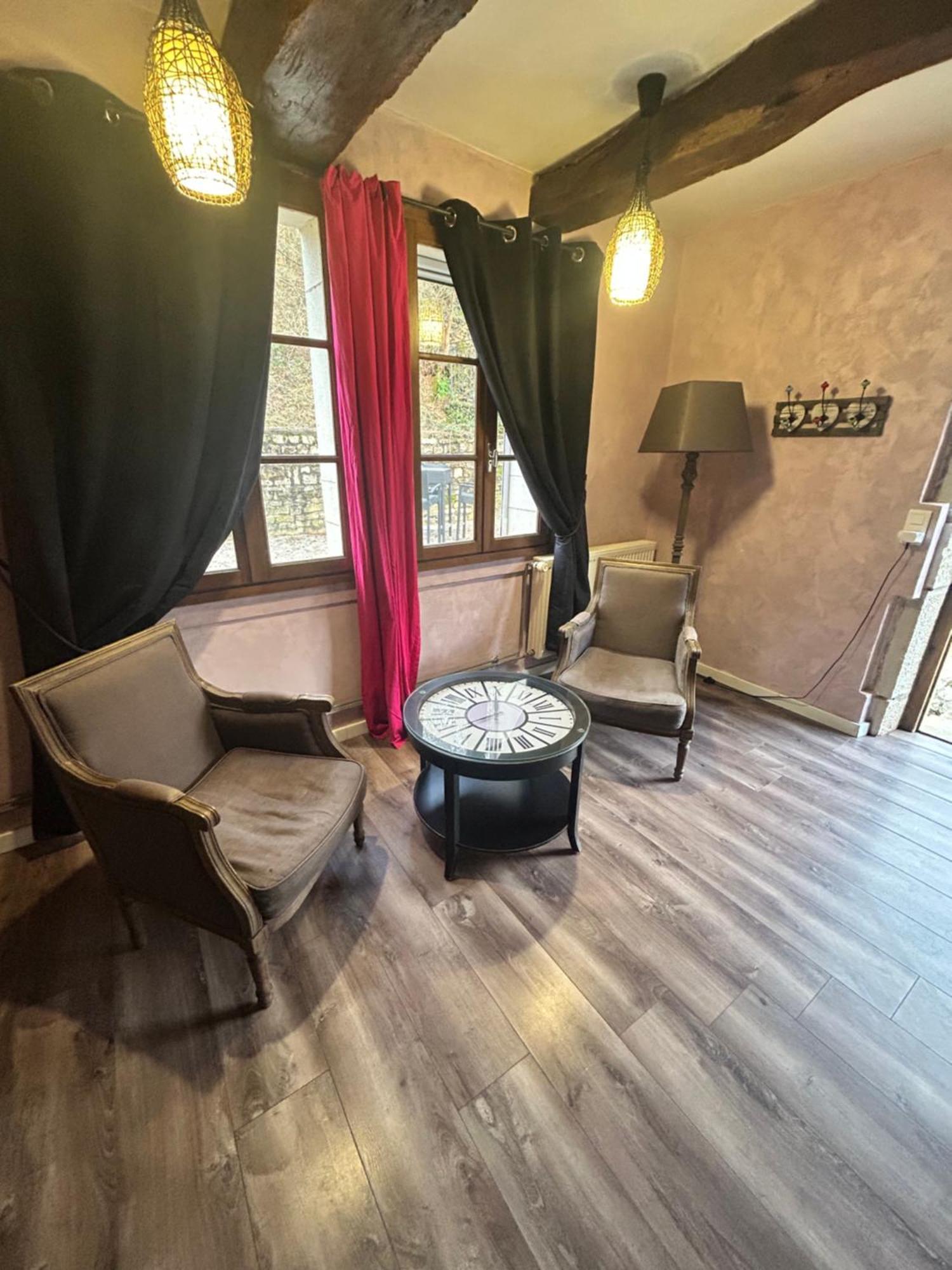 Le D'Tour Gourmand Bed & Breakfast Toulouse-le-Chateau ภายนอก รูปภาพ