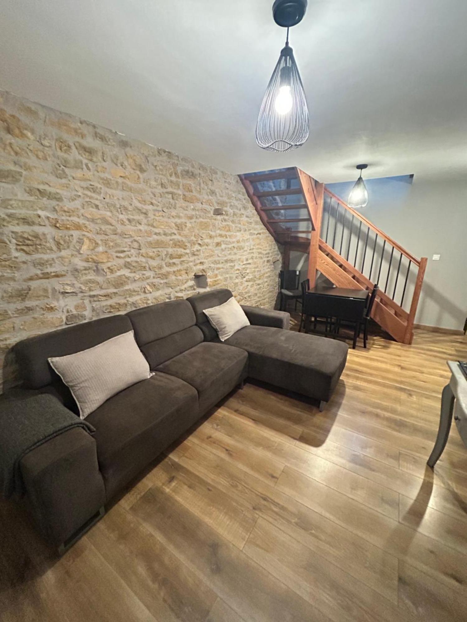 Le D'Tour Gourmand Bed & Breakfast Toulouse-le-Chateau ภายนอก รูปภาพ